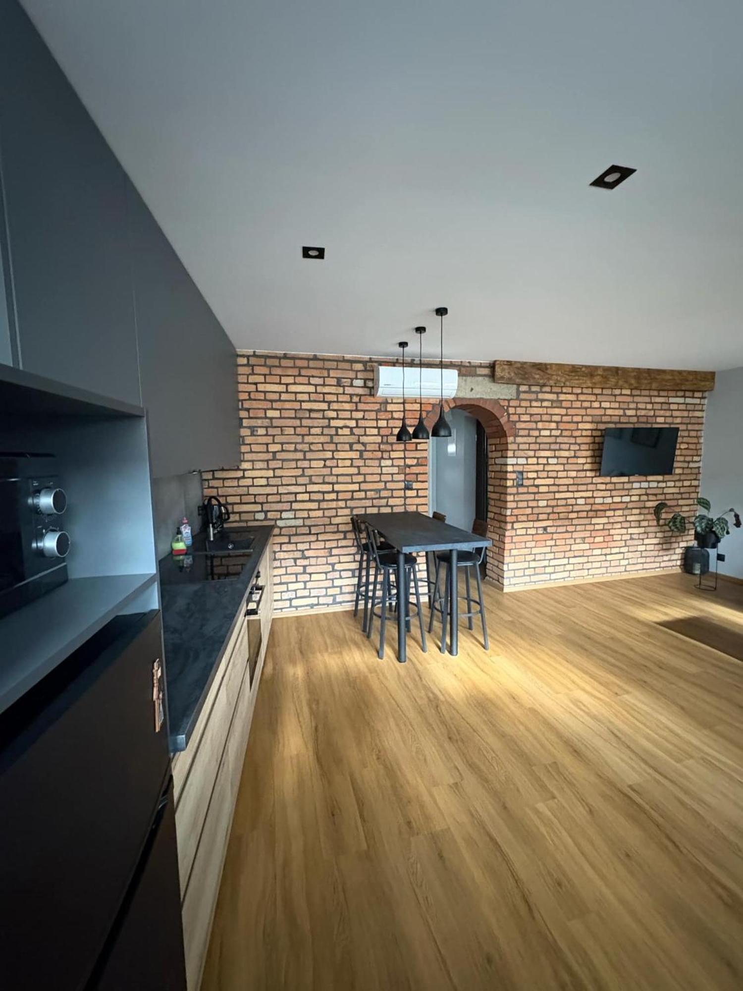 Kosciuszki Apartment
